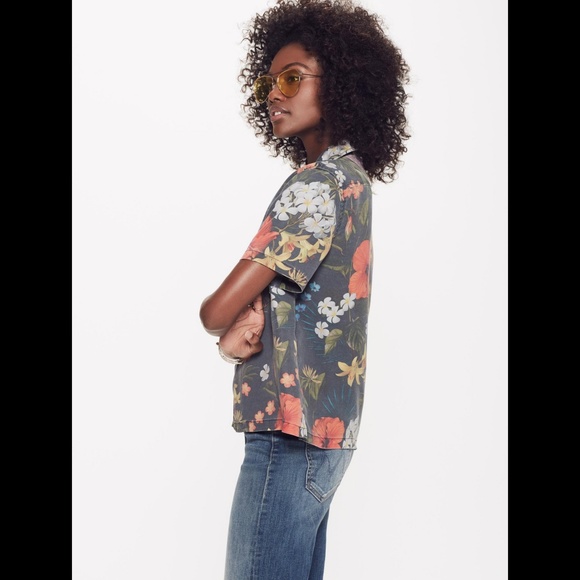 ISO The Staycation One Week In Hawaii
Button Up - Picture 3 of 5